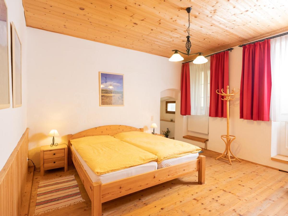 פויסדורף Ferienwohnung Zum Kapuziner מראה חיצוני תמונה