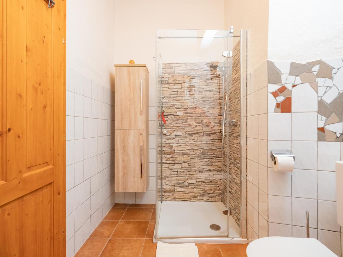 פויסדורף Ferienwohnung Zum Kapuziner מראה חיצוני תמונה